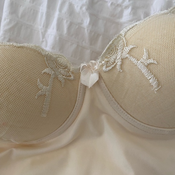 Truffles Sweetheart Strapless Top - Picture 2 of 3